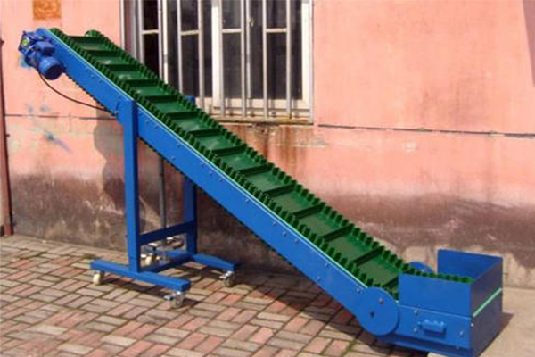 帶式輸送機